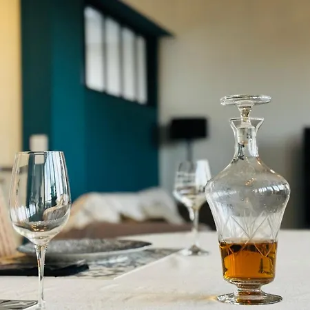 Le Perchoir- Vue Imprenable Sur - Wifi 아파트